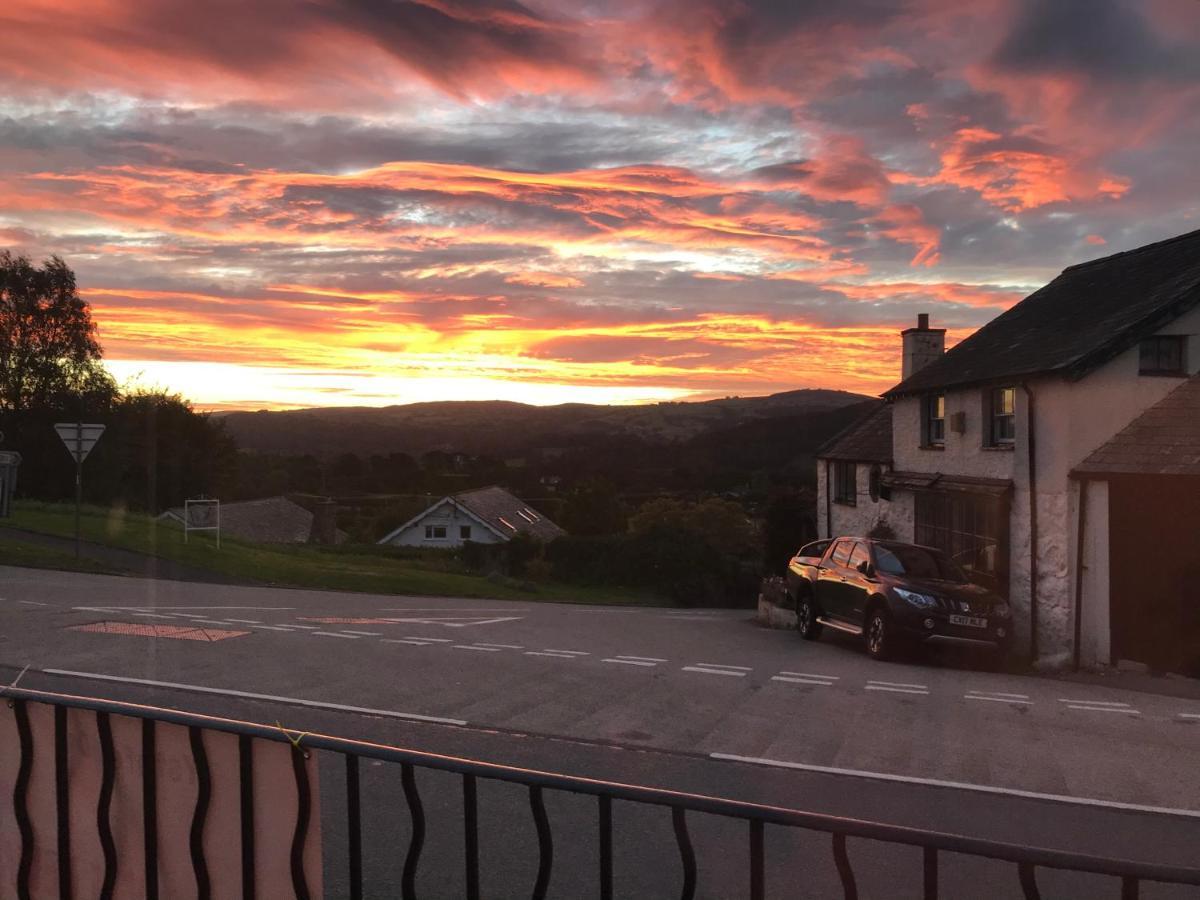 Y Llew Coch Bed & Breakfast Conwy Dış mekan fotoğraf